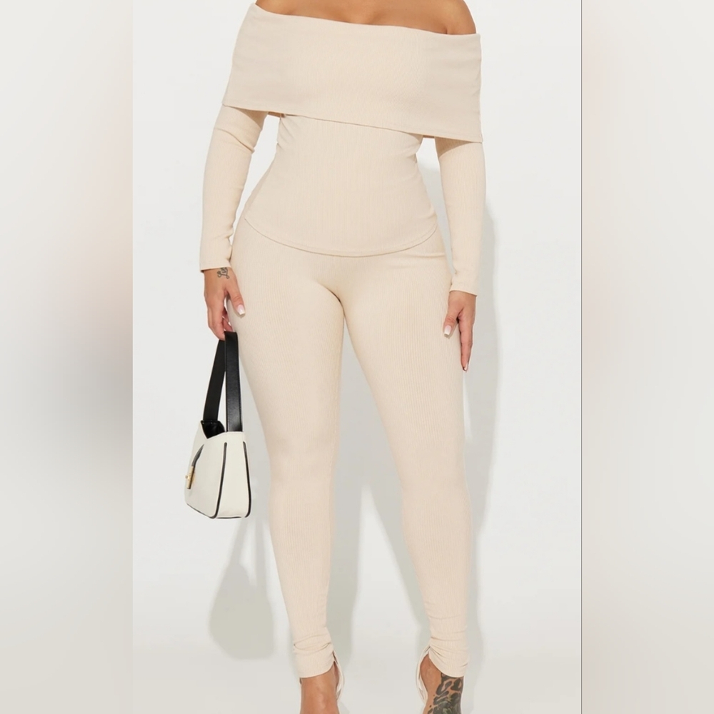 New Elegant Cream Off-Shoulder 2 Piece Cream Set